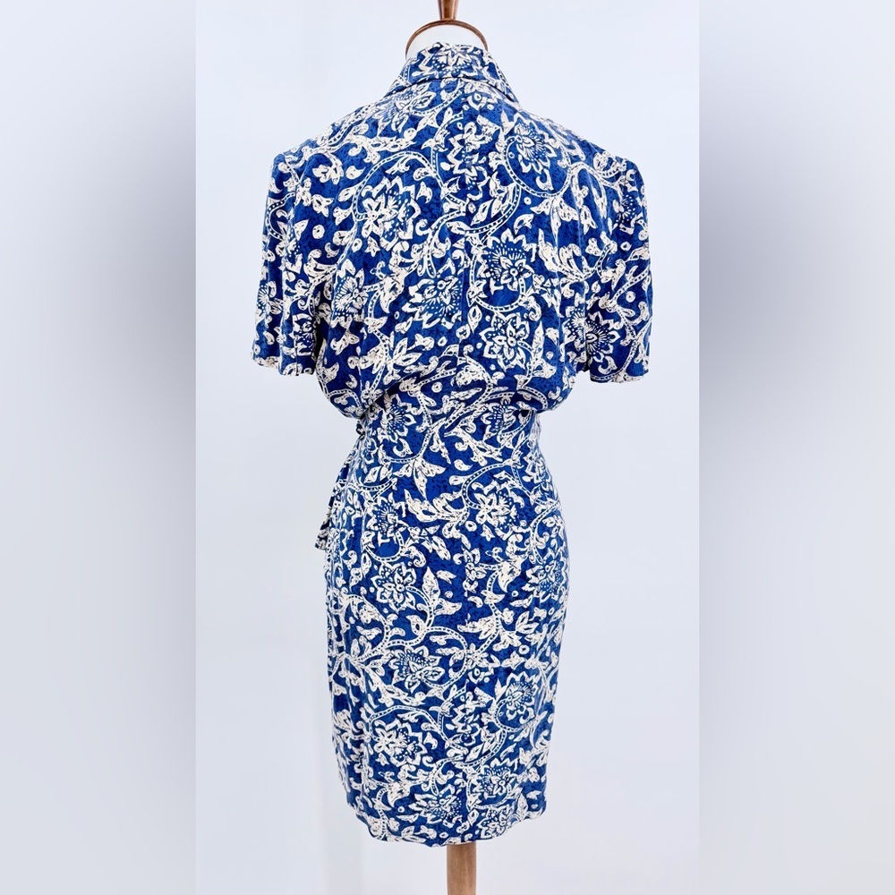 ADRIANNA PAPELL Vintage 100% Silk Blue Floral Midi Dress Wrap Tie Waist - Picture 3 of 11